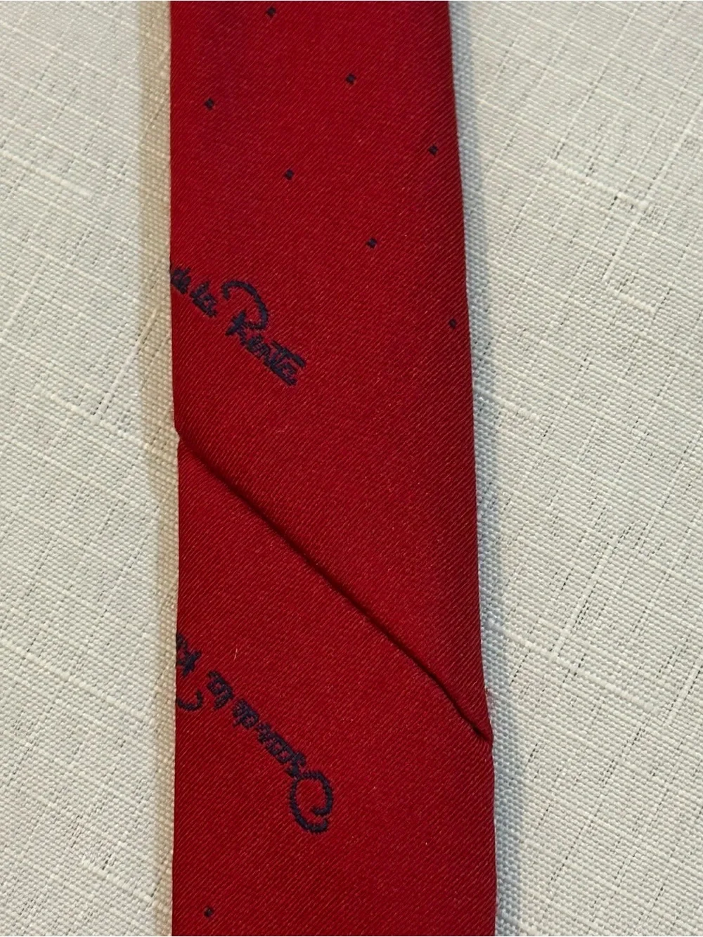 Oscar de la Renta Red Pin Dot Designer Tie